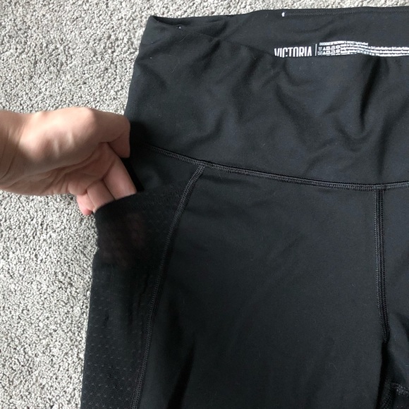 SOLD DO NOT BUY Victoria’s Secret Knockout Legging - Picture 4 of 5